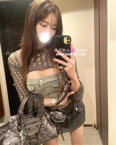 055625gsir7naeynz8ner7.jpg.thumb.jpg